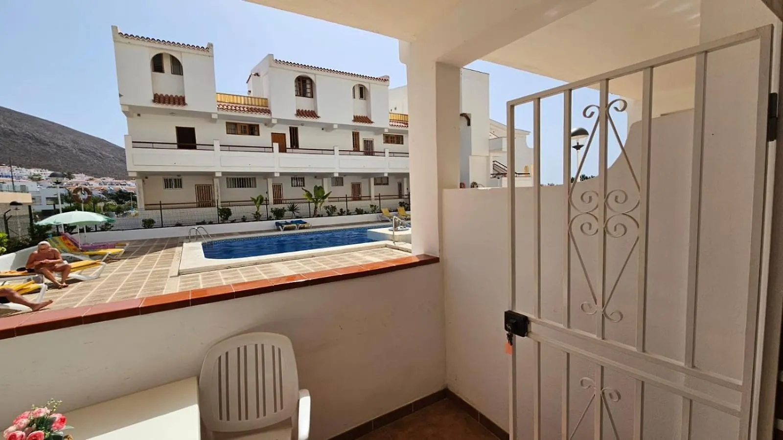 洛斯克里斯蒂亚诺斯Parque Margarita, Terraza Vista Piscina公寓 西班牙