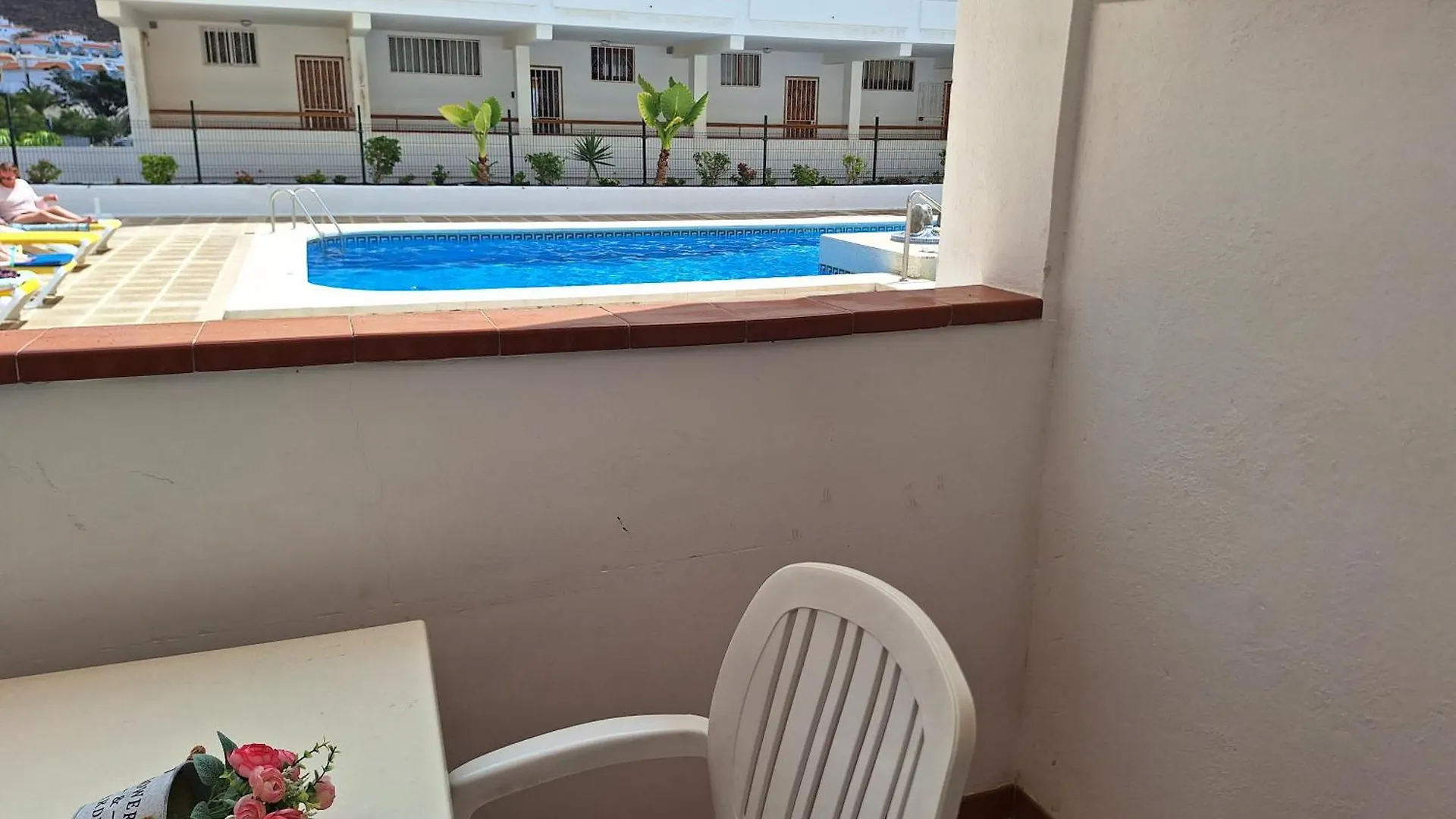 公寓 洛斯克里斯蒂亚诺斯Parque Margarita, Terraza Vista Piscina公寓